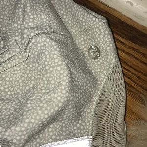 lululemon athletica Shorts - Lululemon Hotty Hot Shorts lululemon athletica Shorts - Lululemon Hotty Hot Shorts